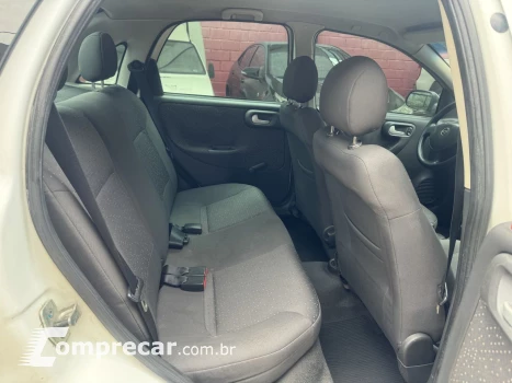 Corsa Sedan 1.4 4P PREMIUM FLEX