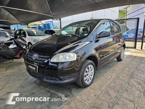 Volkswagen FOX - 1.0 MI 8V 4P MANUAL 4 portas