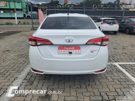 YARIS 1.5 16V FLEX SEDAN XL LIVE MULTIDRIVE