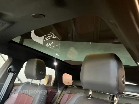 Range Rover Evoque 2.0 4P FLEX P250 R-DYNAMIC HSE AWD AUTOMÁ