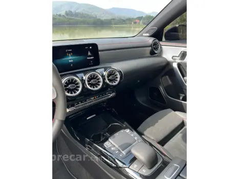 CLA 45 AMG AMG 4MATIC CGI 2.0 TB Aut.