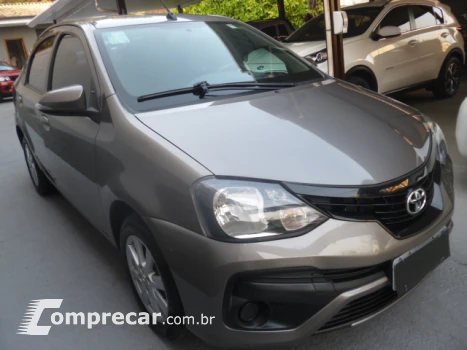 Toyota ETIOS 1.5 X Plus Sedan 16V 4 portas