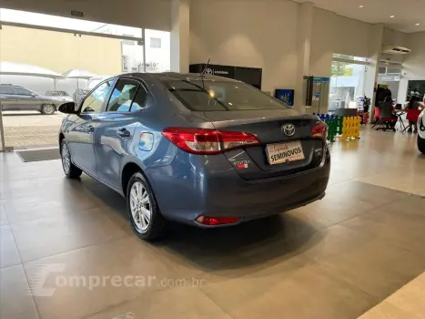 YARIS 1.5 16V FLEX SEDAN XL MANUAL