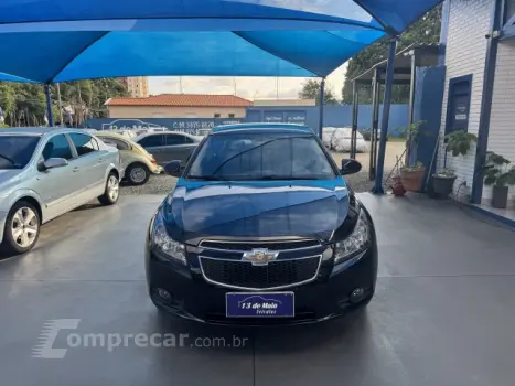 CRUZE SEDAN - 1.8 LT 16V 4P AUTOMÁTICO