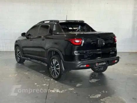 TORO - 2.0 16V TURBO ULTRA 4WD AT9