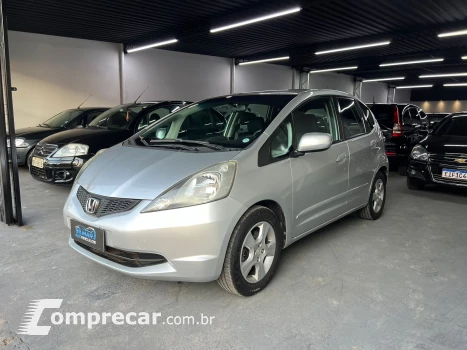 Honda FIT 1.4 LX 16V 4 portas