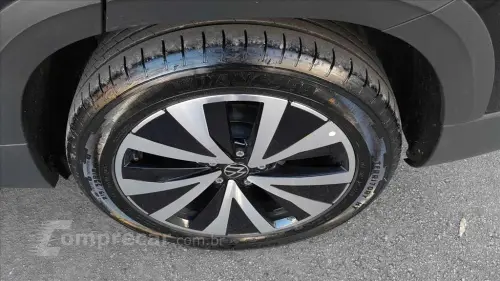 TAOS 1.4 250 TSI TOTAL FLEX HIGHLINE AUTOMÁTICO