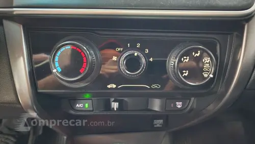 CITY Sedan LX 1.5 Flex 16V 4p Aut.