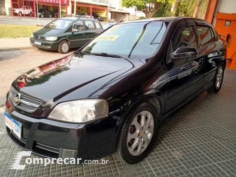 ASTRA HATCH - 2.0 MPFI ADVANTAGE 8V 4P MANUAL