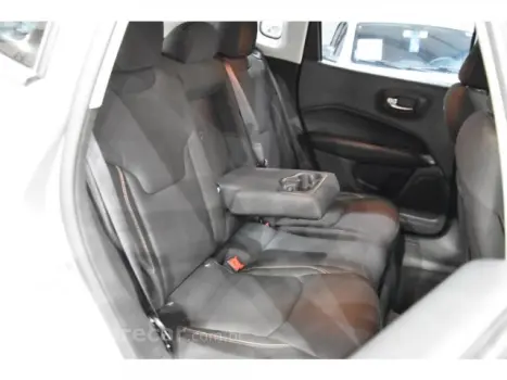 COMPASS - 2.0 16V SPORT AUTOMÁTICO