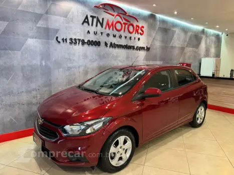 Onix Hatch 1.4 4P FLEX LT