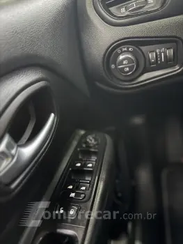 RENEGADE 1.8 16V Night Eagle