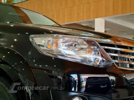 HILUX SW4 SR 4X2 2.7 AUT