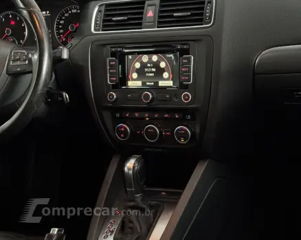 JETTA Highline 2.0 TSI 16V 4p Tiptronic DSG