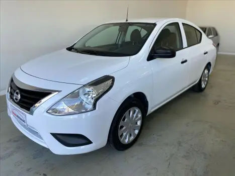 NISSAN VERSA 1.6 16V FLEXSTART V-DRIVE MANUAL 3 portas