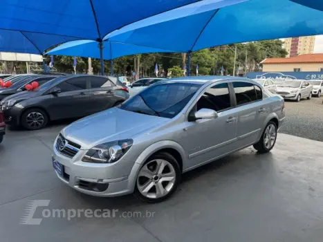 CHEVROLET VECTRA SEDAN - 2.0 MPFI ELEGANCE 8V 4P MANUAL 4 portas