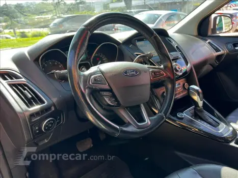 FOCUS 2.0 Titanium Fastback 16V