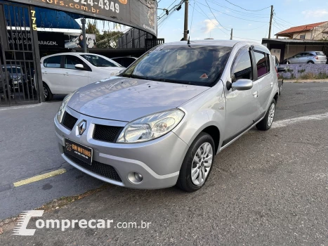 Renault SANDERO 1.6 Privilége 16V 4 portas