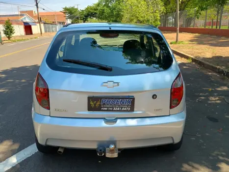 CELTA 1.0 MPFI LT 8V