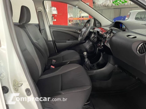 Etios 1.5 Xs Sedan 16V Flex 4P Manual