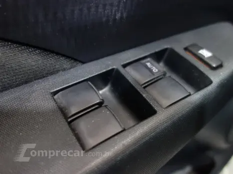 ETIOS HATCH - 1.3 X 16V 4P MANUAL