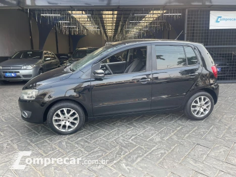 Volkswagen FOX 1.0 MI 8V 4 portas