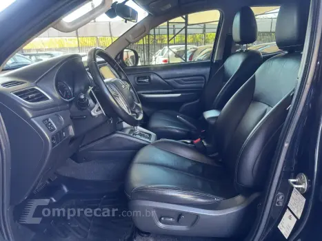 L 200 Triton 2.4 16V SPORT HPE 4X4 CABINE DUPLA TURBO DIESEL