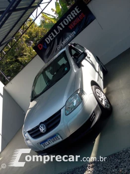 Volkswagen Fox 1.0 4P FLEX 4 portas