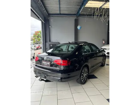 JETTA 2.0 TSI HIGHLINE 211CV GASOLINA 4P TIPTRONIC