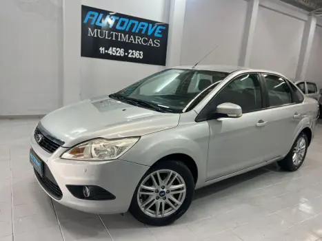 FORD Focus Sedan 2.0 16V 4P GLX FLEX AUTOMÁTICO 4 portas
