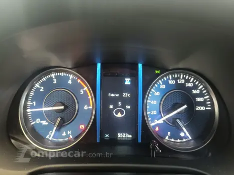 HILUX SW4 2.8 D-4D TURBO SRX PLATINUM 7L 4X4 AUTOMÁTICO