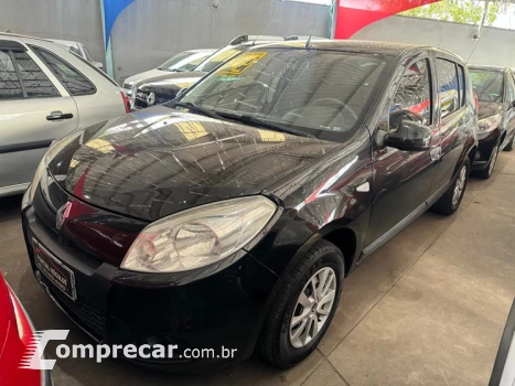 Renault SANDERO 4 portas