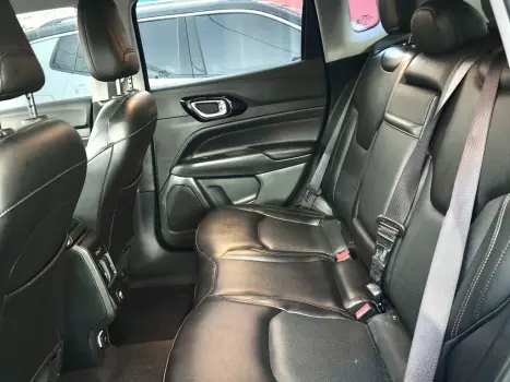 COMPASS 2.0 TD380 TURBO DIESEL LIMITED AT9