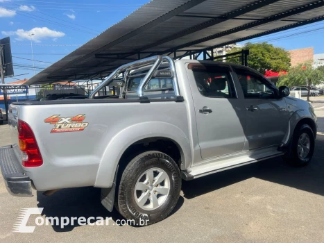 Hilux Caminhonete 3.0 4P SR 4X4 TURBO DIESEL CABINE DUPLA