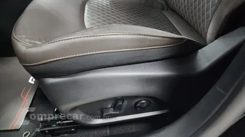 Commander Overl. TD380 2.0 4x4 Die. Aut.