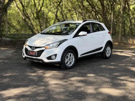 Hyundai HB20X 1.6 16V PREMIUM FLEX 4P MANUAL 4 portas