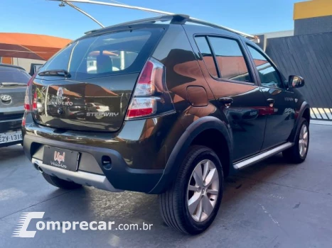 SANDERO - 1.6 STEPWAY 8V 4P MANUAL