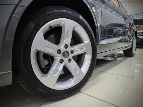 A3 2.0 TFSI SEDAN AMBITION 16V GASOLINA 4P S-TRONIC