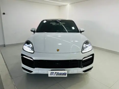 CAYENNE CP PHE