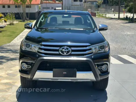 HILUX 2.8 SRX 4X4 CD 16V DIESEL 4P AUTOMÁTICO