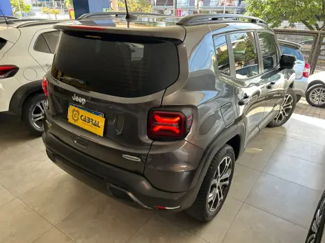 Renegade Long. T270 1.3 TB 4x2 Flex Aut.