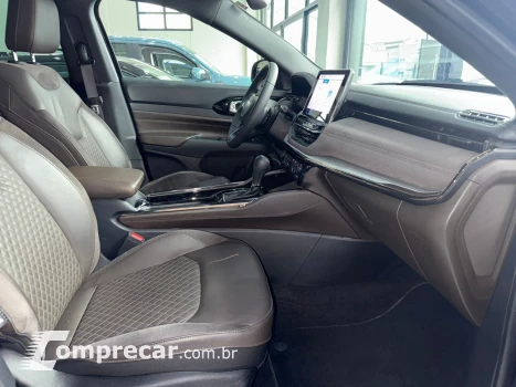 COMMANDER 1.3 T270 Turbo Overland