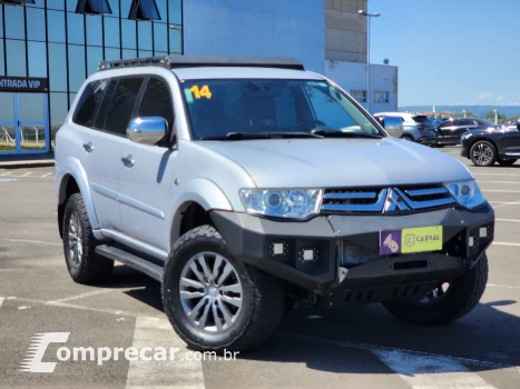 Mitsubishi Pajero DAKAR 3.2 4x4 T.I. Dies. 5p Aut. 4 portas