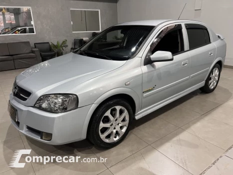 ASTRA HATCH - 2.0 MPFI ADVANTAGE 8V 4P MANUAL