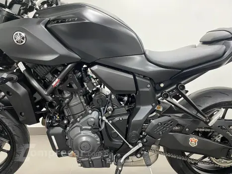 YAMAHA MT-07 CONNECTED ABS