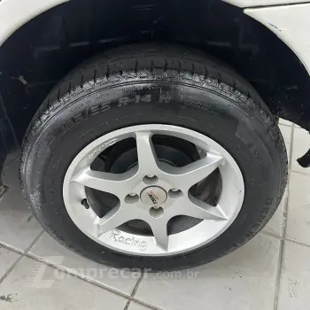 Gol 1.6 Mi Power Total Flex 8V 4p