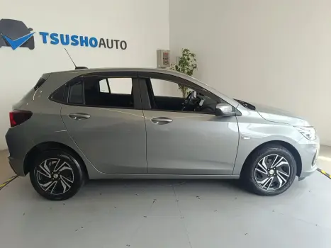 ONIX 1.0 TURBO LT AUTOMÁTICO