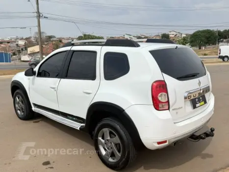 DUSTER - 2.0 DYNAMIQUE 4X2 16V 4P AUTOMÁTICO