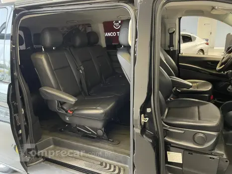 VITO 2.0 CGI FLEX TOURER 119 LUXO 8L MANUAL
