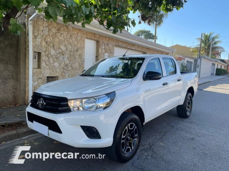 Toyota HILUX 2.8 Power Pack 4X4 CD 16V 4 portas